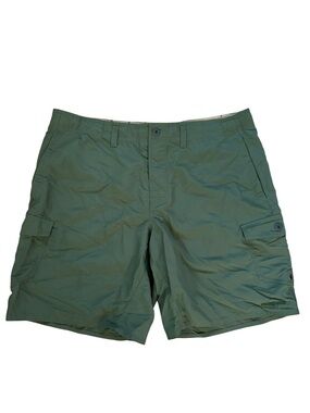 Patagonia WaveFarer Green Cargo Lightweight Quick Dry Shorts Size 40‎